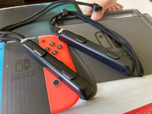 Nintendo Switch (Excellent Condition)