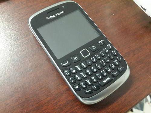 Blackberry Curve 9320 Black - Free Courier delivery!