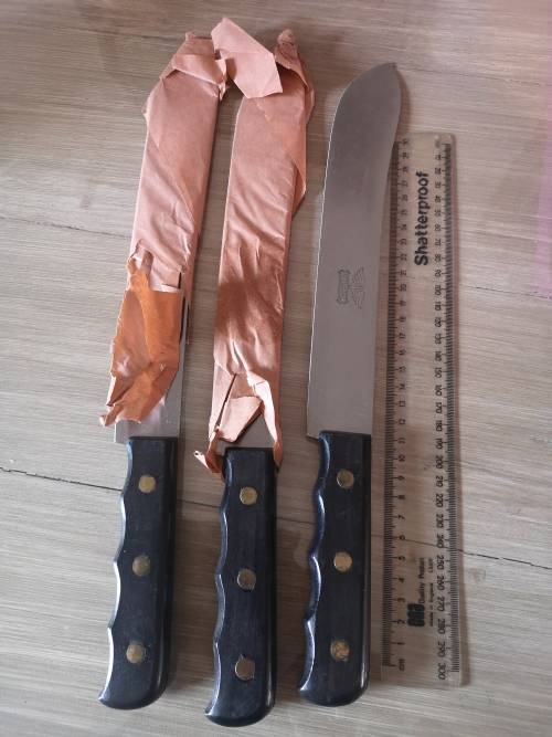 AWESOME CARVING KNIFE.. MUNDIAL.