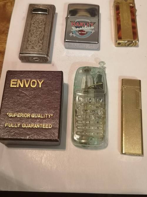 COLLECTION OF 6 LIGHTERS, ZIPPO, ENVOY, MINK ETC.