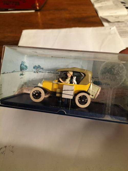 MODEL TOY. MODEL `T` FORD TINTIN AU CONGO.HERGE. . DIE CAST METAL. 1:43.