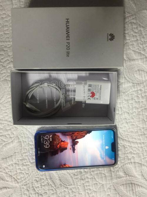 HUAWEI P20 LITE DUAL SIM , LIKE NEW IN BOX 64GB , 4GB RAM  (KLEIN BLUE)