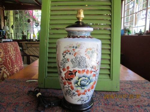 Attractive Chinese Lamp (3)