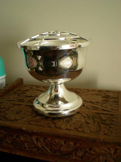 Beautiful Rose Bowl, Plated Silver