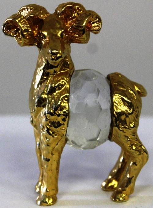 Glass-ball family of dears figure