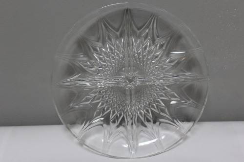 Glass platter with 4 sections