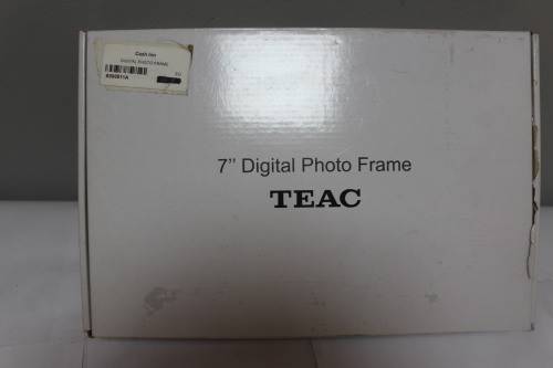 Digital photo frame