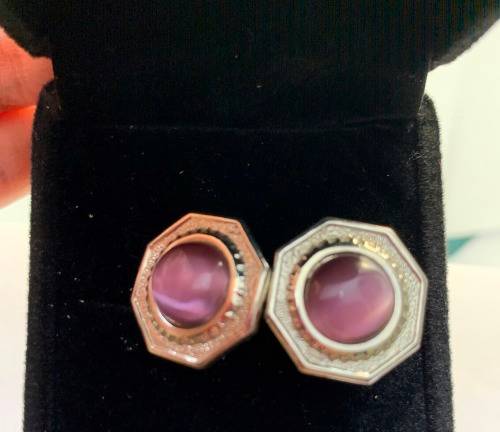 Cufflinks