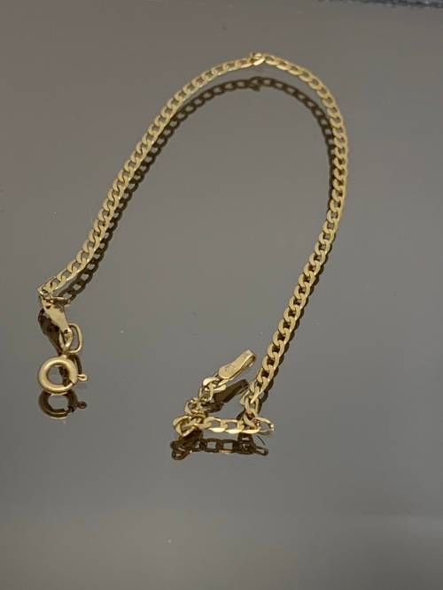 9ct (1.3gram) Yellow Gold 18cm bracelet