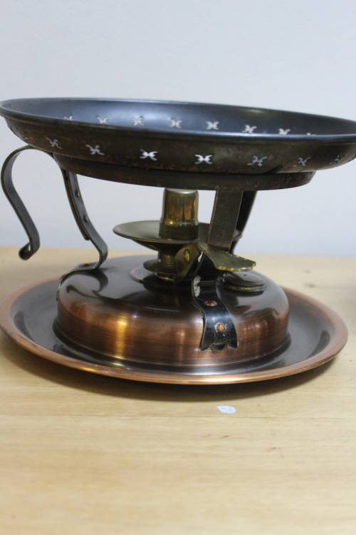 Magnificent Fondue Pot Set