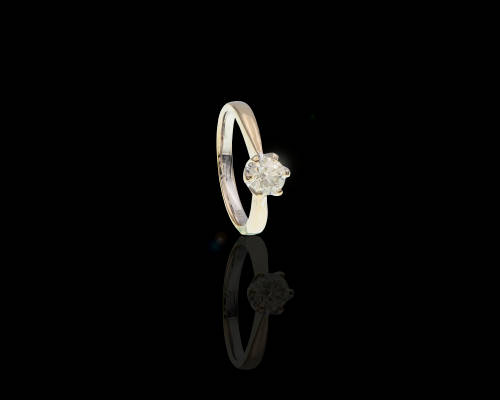 18ct 3.9gr White Gold 0.60ct Round Brilliant Diamond Light Yellow VS Ring