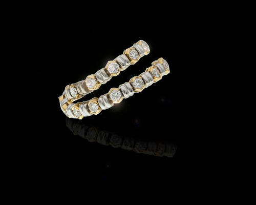 15 grams 18 carat Two Tone (White and Yellow Gold) Diamond Tennis Bracelet