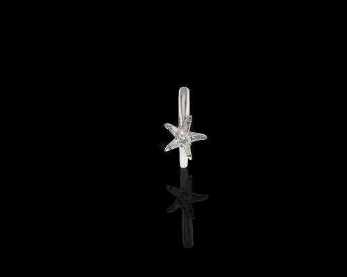4.3 grams 18 carat White Gold Diamond Cocktail Ring