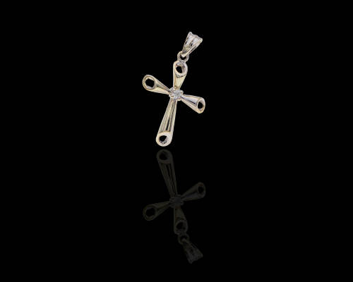 1.4 grams 9 carat White Gold Diamond Cross Pendant