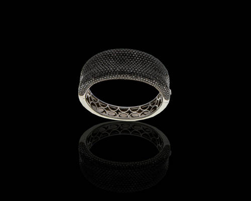 80 grams 18 carat White Gold and Black Diamond by Belagio