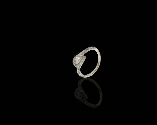 2.1 grams 9 carat White Gold Diamond Engagement Ring