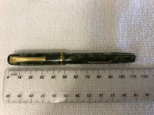 Burnham 44 Fountain Pen ¿ 14ct Gold Nib