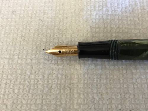 Burnham 44 Fountain Pen ¿ 14ct Gold Nib
