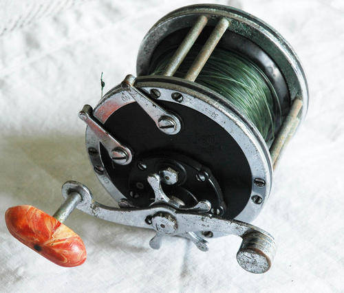 Penn 49 Reel (b)