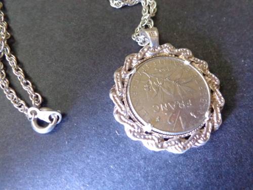 SILVER NECLACE WITH FRENCH SOWER PENDANT.SEE SCANS READ ON.