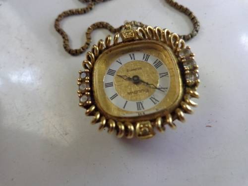 ESTATE ITEMS (JOBLOT)SEE SCANS READ ON