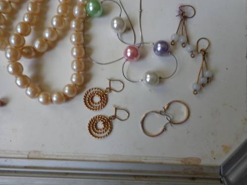 ESTATE ITEMS (JOBLOT)SEE SCANS READ ON