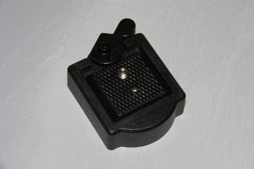 Quick Release Tripod Plate + Tripod Mount