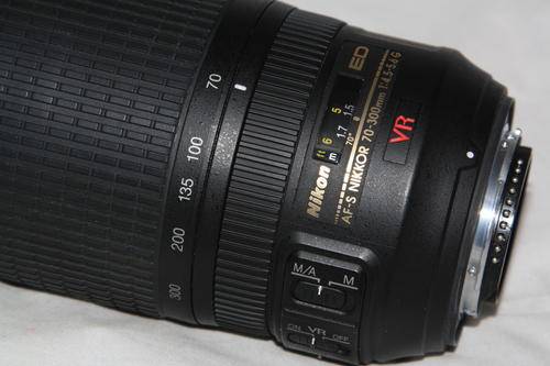 Nikon AF-S 70-300mm f/4-5.6 G ED VR ***Bargain Price***