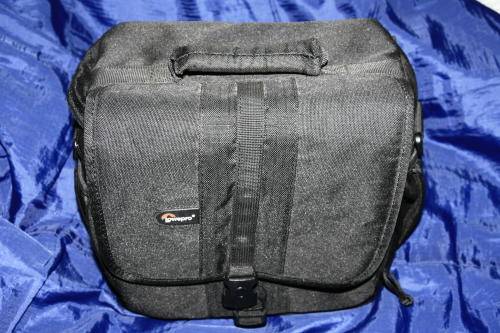 Lowepro Adventyra Camera Bag ***no strap***