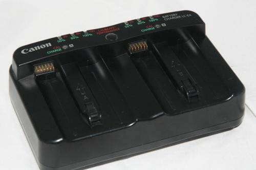Canon LC-E4 Battery Charger for LP-E4 for Canon EOS 1Dx 1Ds Mark III EOS 1D Mark IV