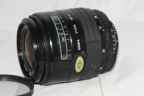 Sigma AF 28-70mm f/3.5-4.5 for Nikon ***sold as is***