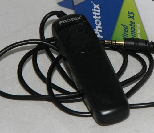Phottix remote for Canon (check compatibility in listing)
