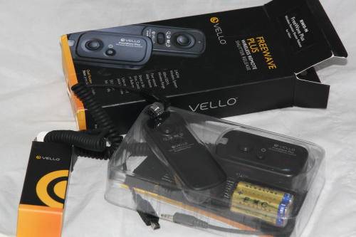 Nikon compatible - Vello RWII-N Freewave Plus Wireless remote shutter release