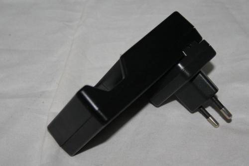 Nikon genuine MH-24 Charger