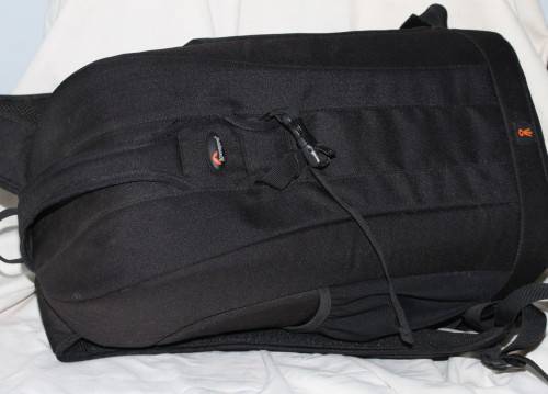 Lowepro Flipside 300 Backpack Bag ***Ideal for camera body with a long lens like 150-600mm***