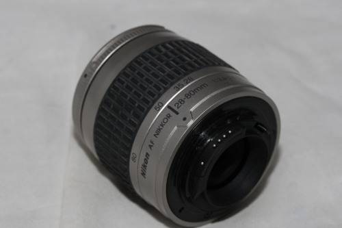 Nikon AF 28-80mm f/3.3-5.6 G