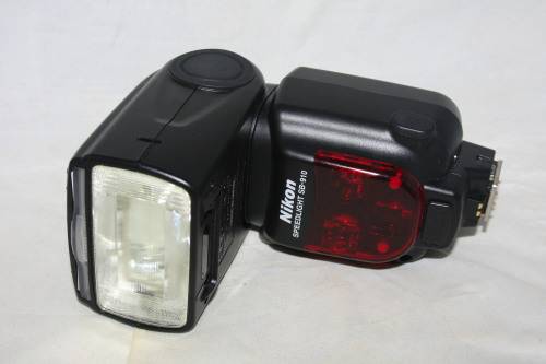 Nikon Speedlight SB-910 flash
