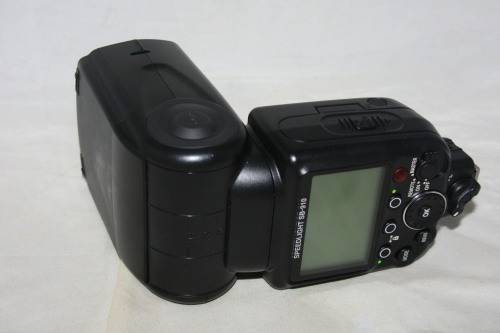 Nikon Speedlight SB-910 flash