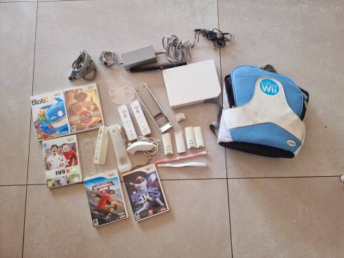 Nintendo Wii Bundle