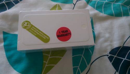 IPHONE 6 16 gb SEALED LOCAL GOLD