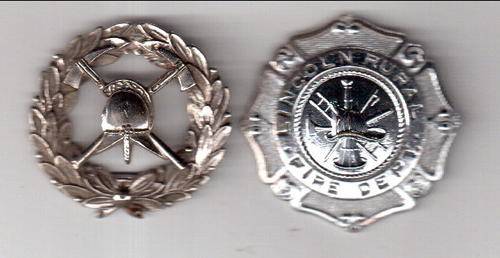 Lot of 2 Fire brigade cape badges with broken pins - CRAZY WEDNESDAY