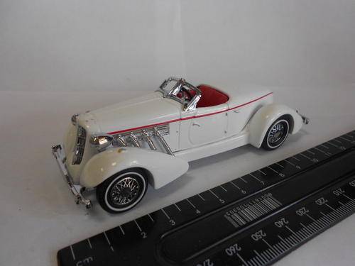 Matchbox dinky 1935 Auburn Speedster DYM38179 - as per scan
