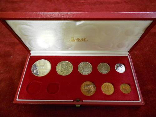 1979 RSA Short proof set in Long proof set box - as per scan