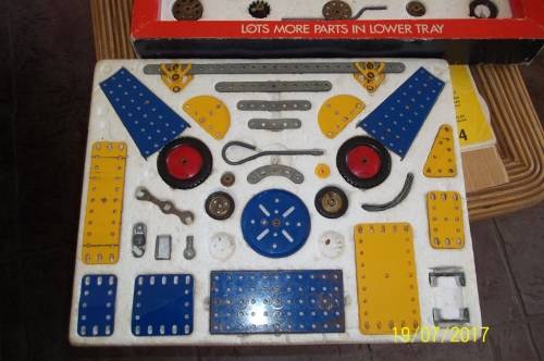 Meccano Set 5 Blue/Yellow 1970's.Manuals 1- 2-3-4-5, Huge Kit 395 Parts