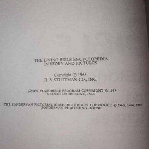 The Living Bible Encyclopedia - Full 16 Volume Art Treasure Edition. 1968..