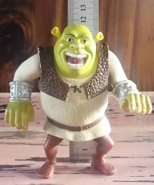 3 Shrek Figures