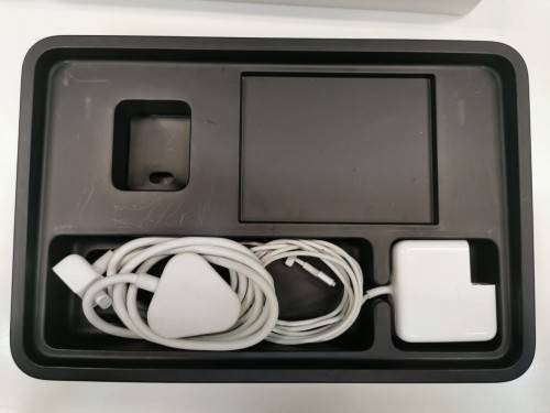 Apple Macbook Air 11 inch i5 1.6ghz 4gb ram 128gb hd in totally brand new condition