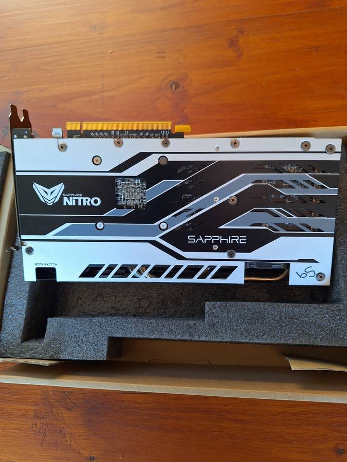 SAPPHIRE NITRO+ PC GRAPHICS CARD