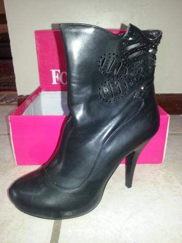 Brand new black ankle boots size 7