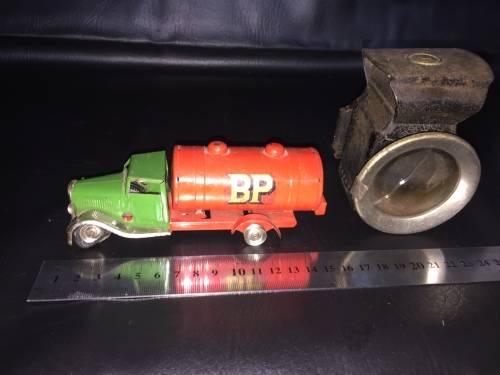 Triang minic pre war petrol tanker and miniature rail way lamp bid for both!!!